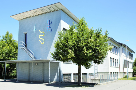 Schulhaus Linden